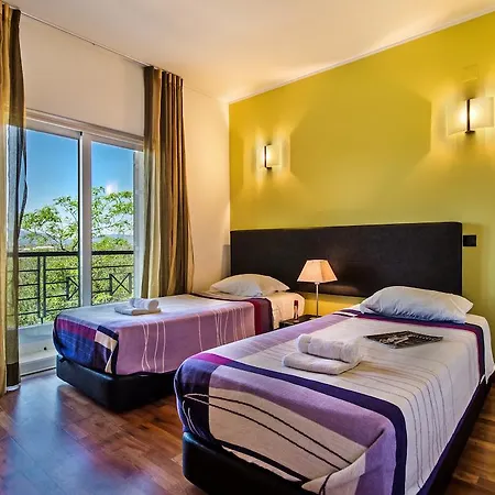 Hotel apartamentowy Foz Da Ria 4*